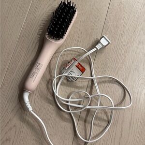 Brookstone Pink Hair Straightening Brush